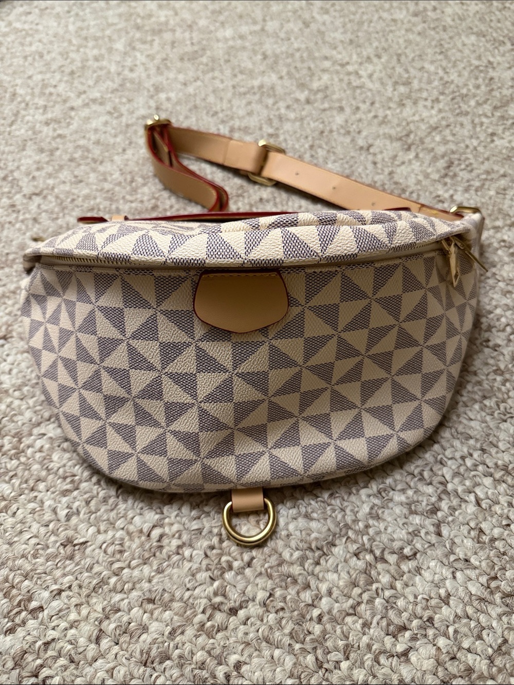 Faux leather Geo Print Belt Bag in Beige